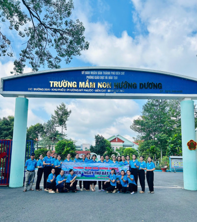 Trường Mn Hướng Dương tổ chức hoạt động "Ngày thứ Bảy văn minh"