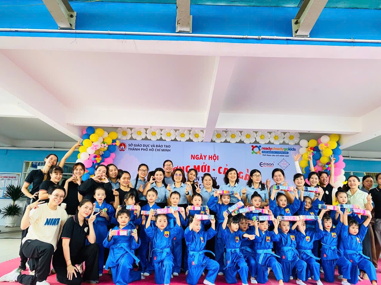 677300988 122272815158075820 5170886430938528383 n